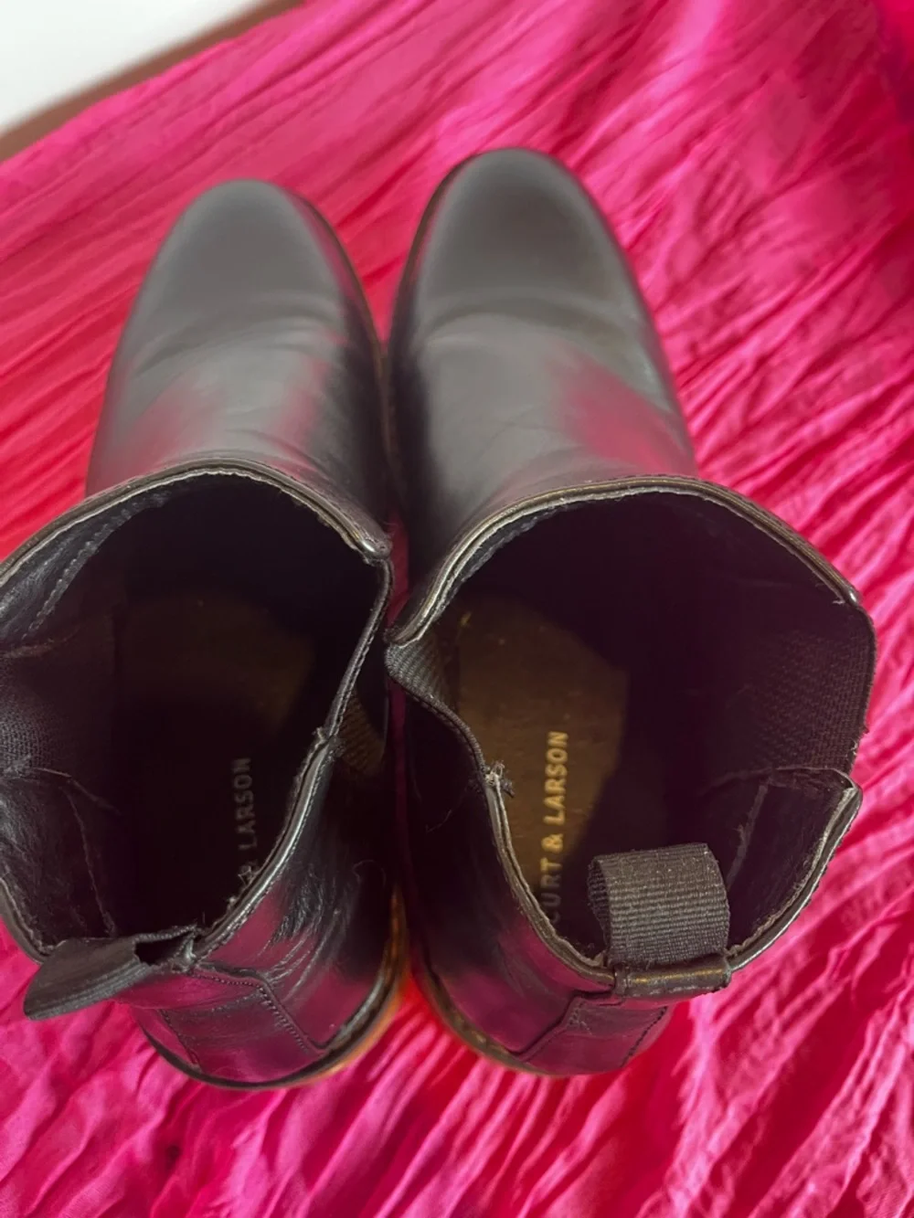 Men's Black Leather Chukka Boots - Classic Slip-On Style